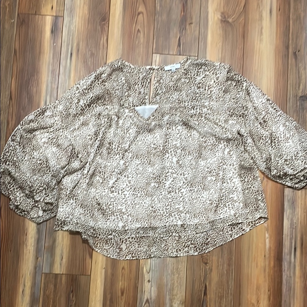 Fate Cream Boxy Bishop Sleeve Top